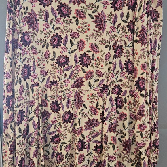 Torrid Blouse - Picture 3 of 4